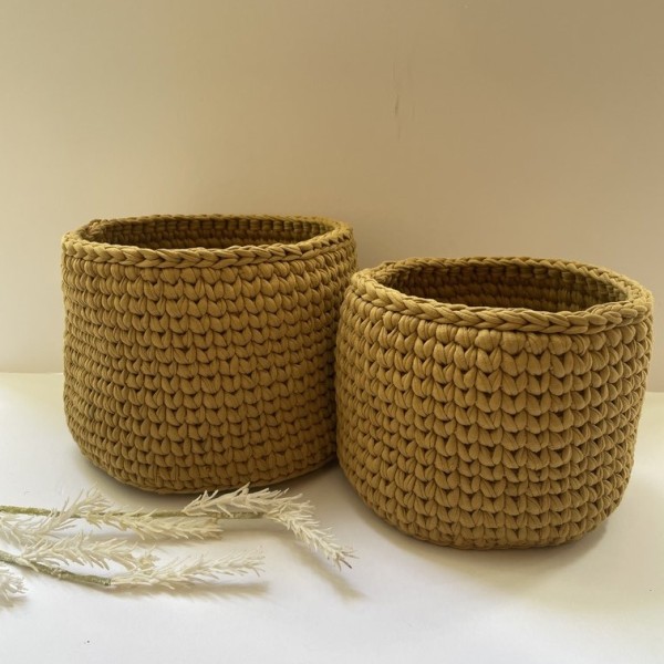 Chamomile crochet storage basket -set of 2