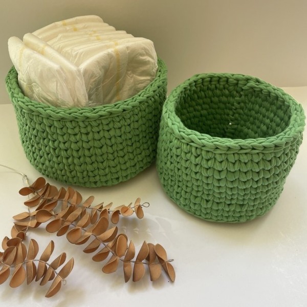 Green crochet storage basket -set of 2