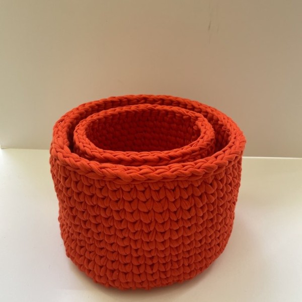 Red crochet storage basket -set of 2