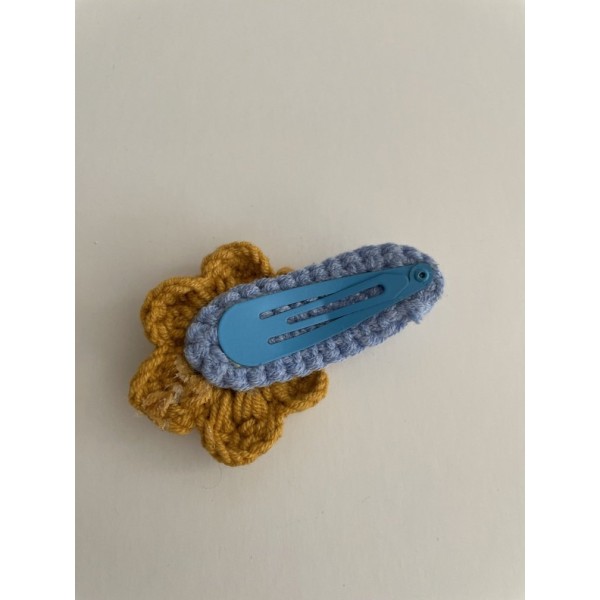 Knitted Hair Clip Daisy Brown-Sky blue