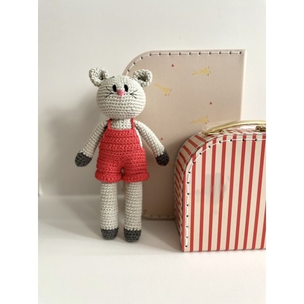 Knitted soft toy Cat